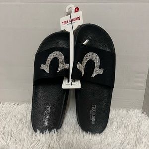 True religion rhinstone slide sandals ladies